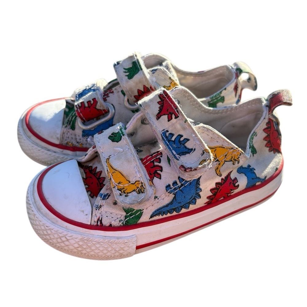 Rare CHUCK TAYLOR ALL STAR LOW HOOK AND LOOP TD 'DINOVERSE PRINT'